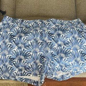 vineyard vines shorts